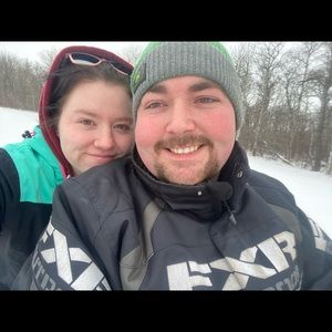 Meet your Posher, Hunter